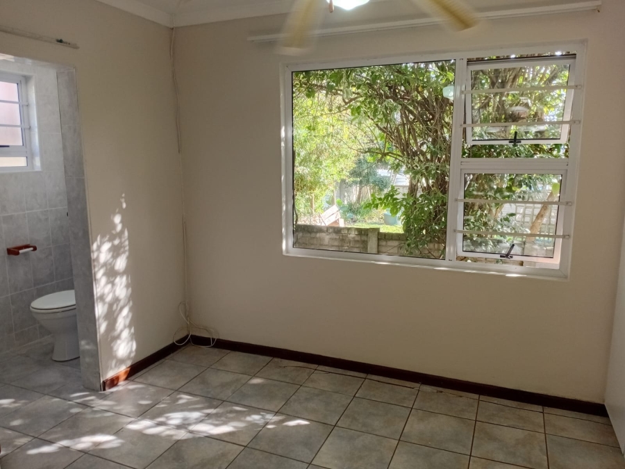 2 Bedroom Property for Sale in Beacon Bay North Eastern Cape